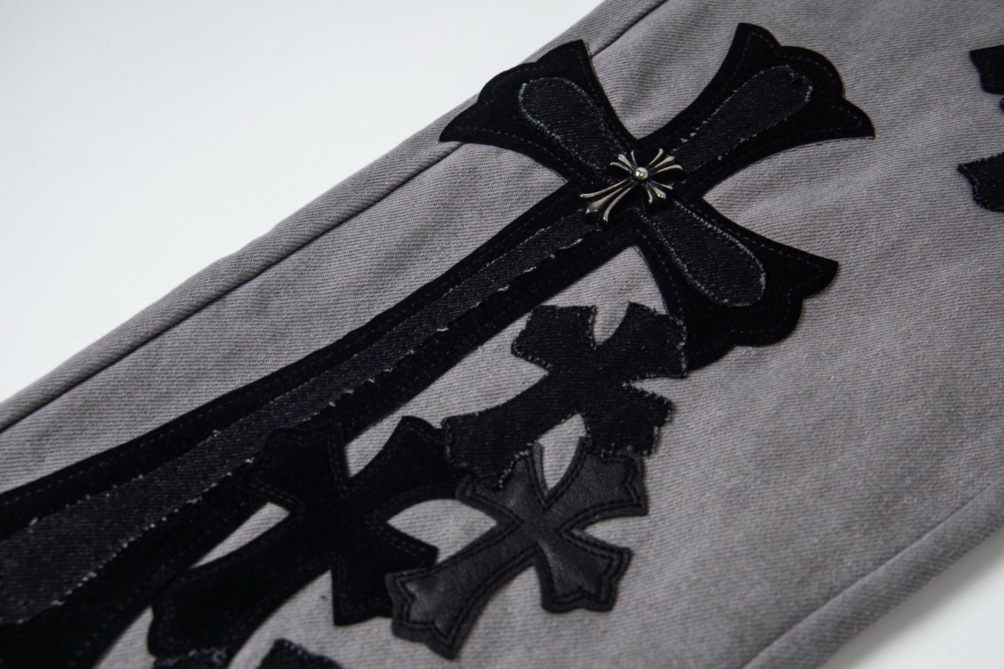 Chrome Hearts New Pants 8025