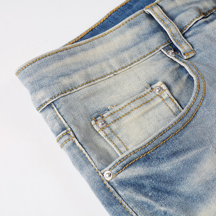 AMIRI #840 Jeans
