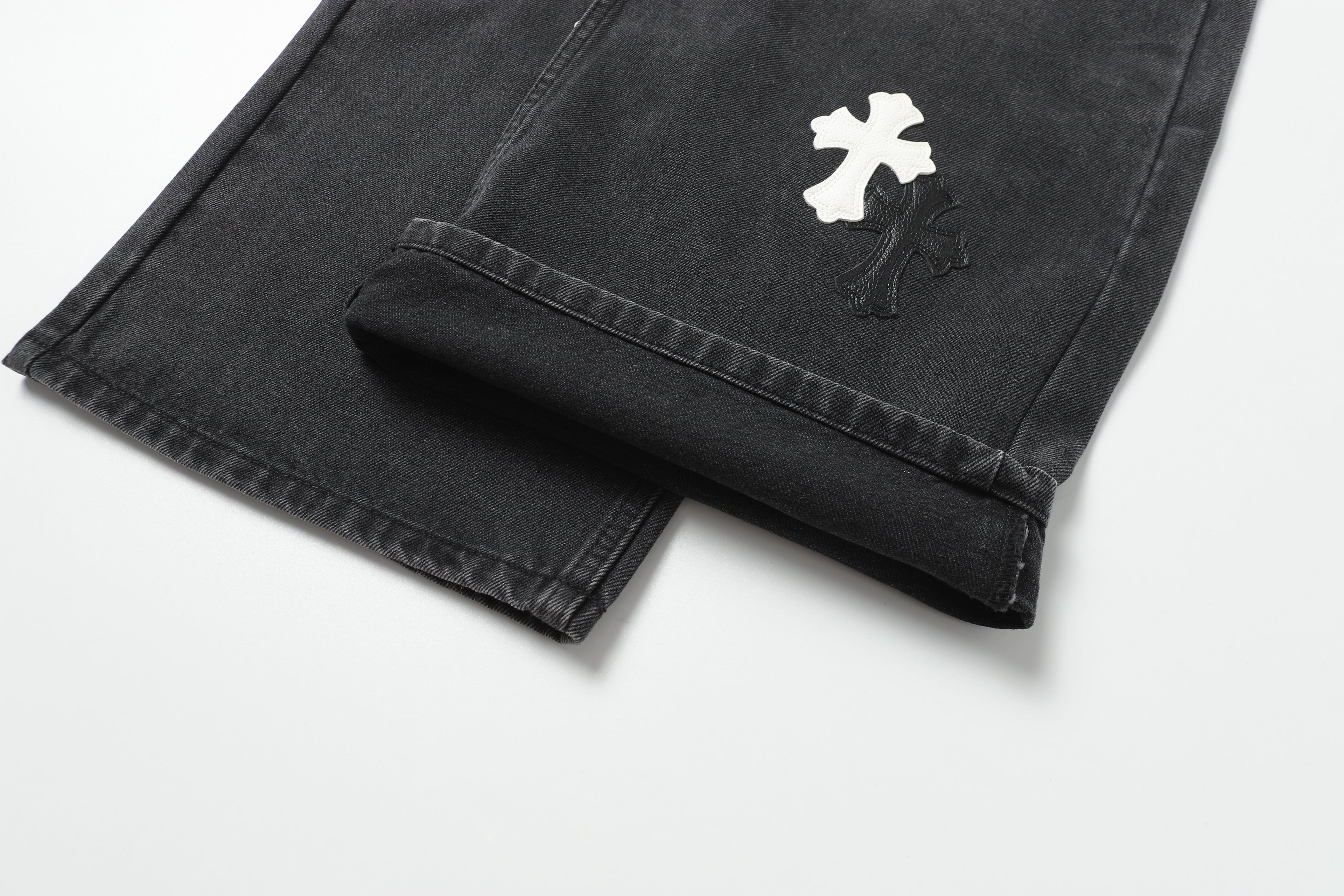 Chrome Hearts New Pants 305 