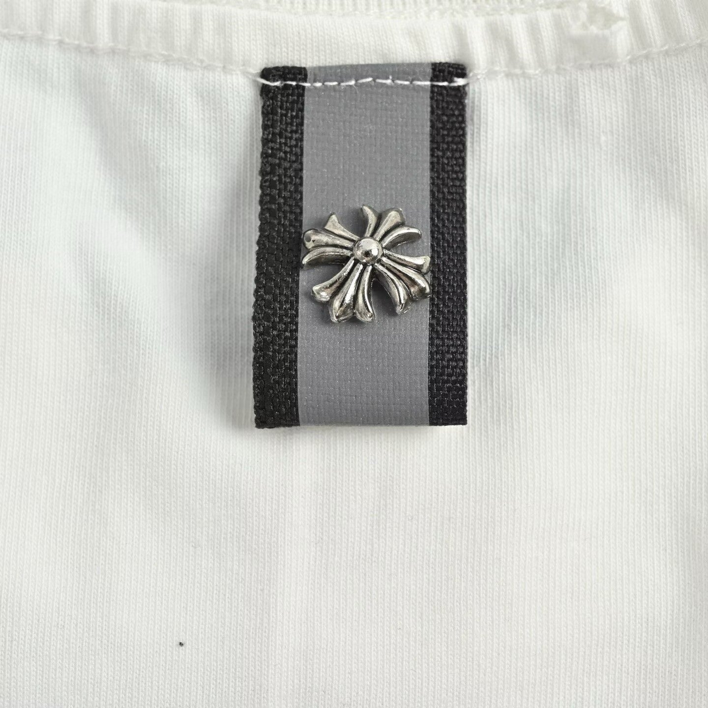 Chrome Hearts T-shirts 27s