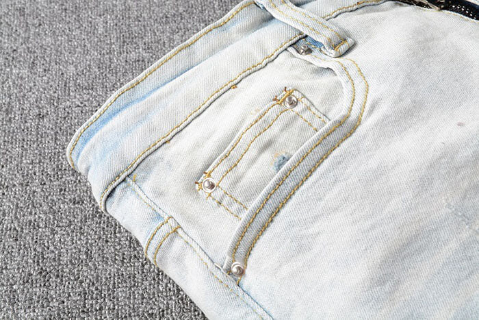AMIRI #650 Jeans